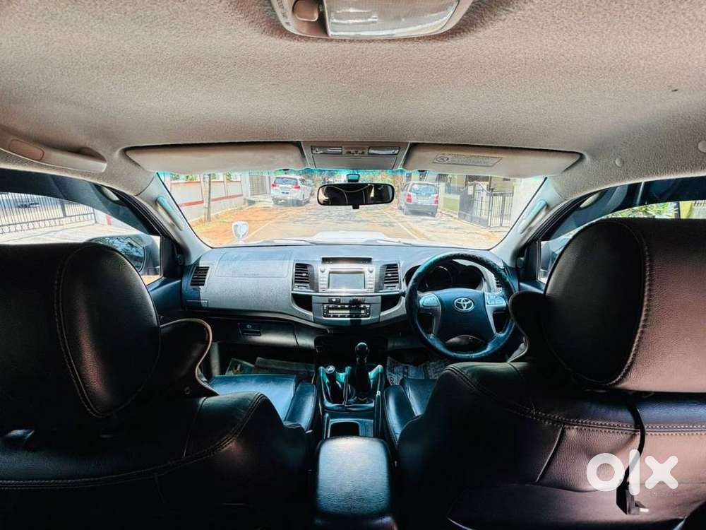 Toyota Fortuner 3.0 4x4 Manual, 2015, Diesel