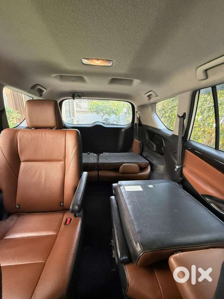 Innova Crysta Top End Showroom Track