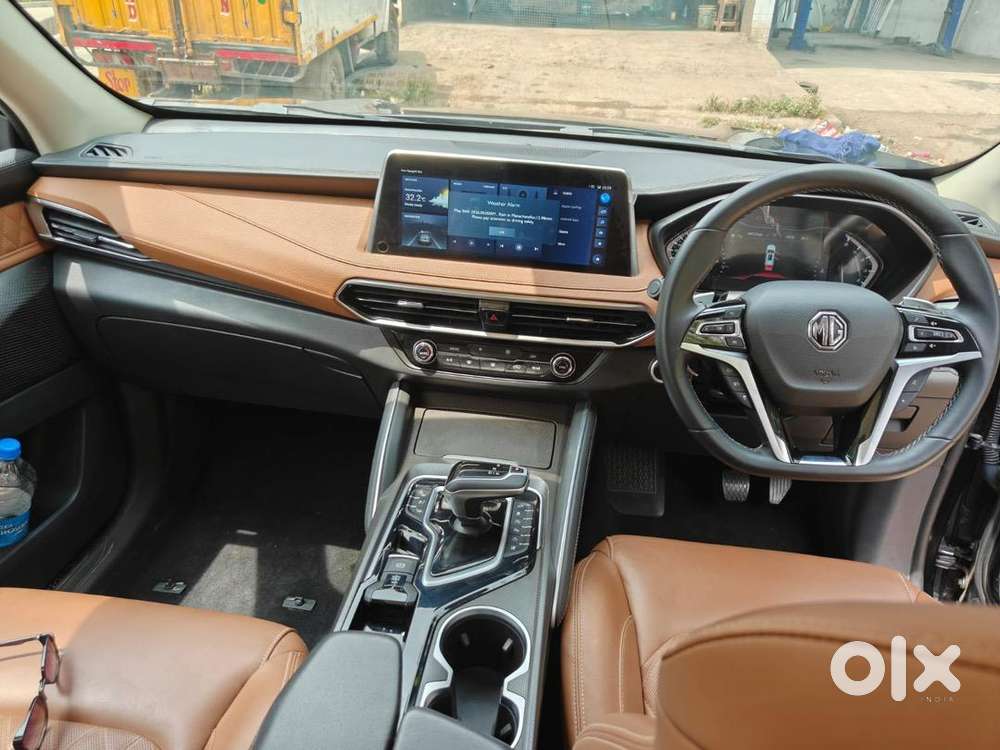 Mg Gloster 2025 Diesel 19000 Km Driven