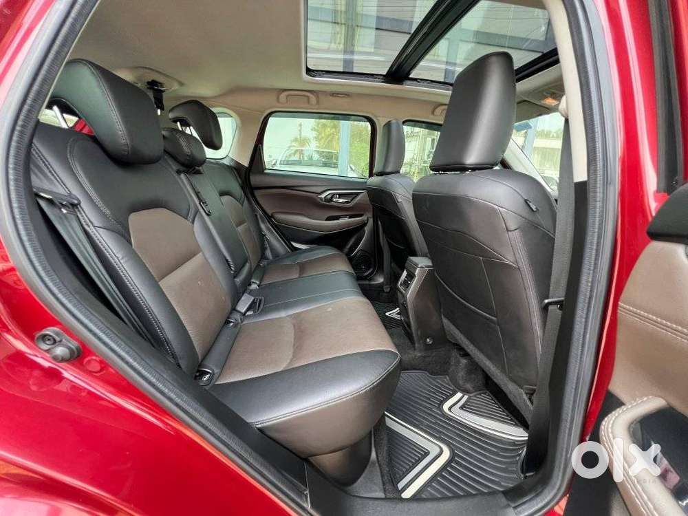 Toyota Urban Cruiser Hyryder V Hybrid Aero Edition, 2022, Petrol