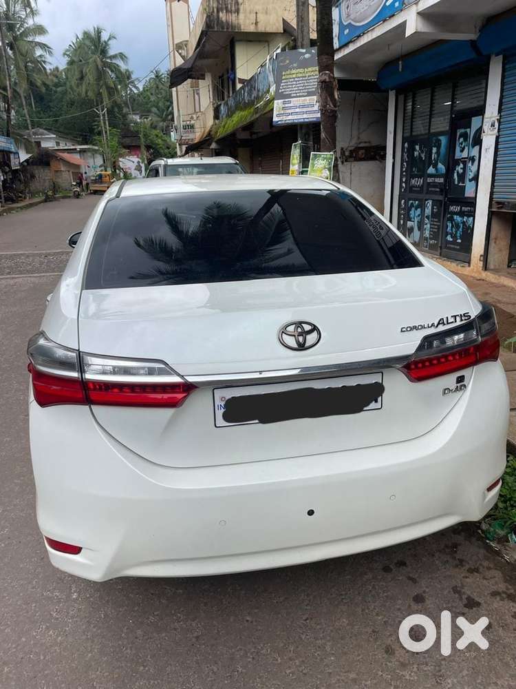 Toyota Corolla Altis 2017