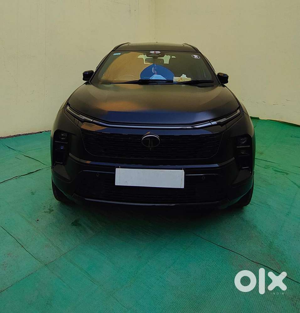 Tata Safari Adventure X Plus 7 Str Dark Edition At, 2024, Diesel