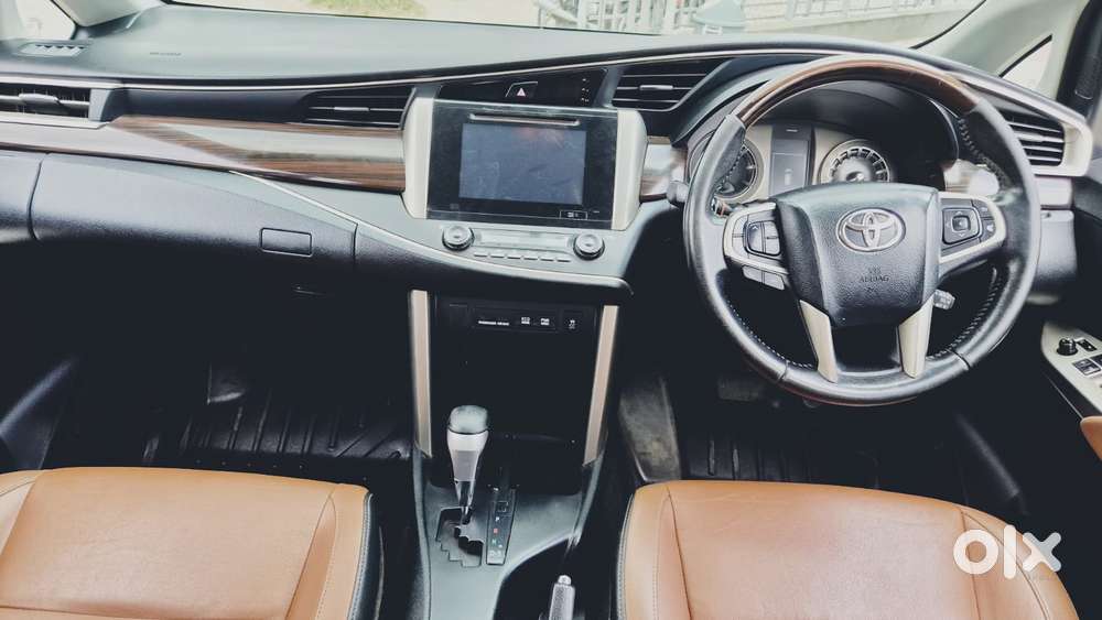 Toyota Innova Crysta 2.8 Zx At, 2017, Diesel