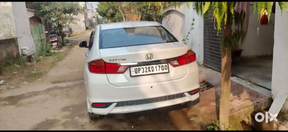 Want To Sell Urgently My Honda City Diesel Manual 2018 Variant