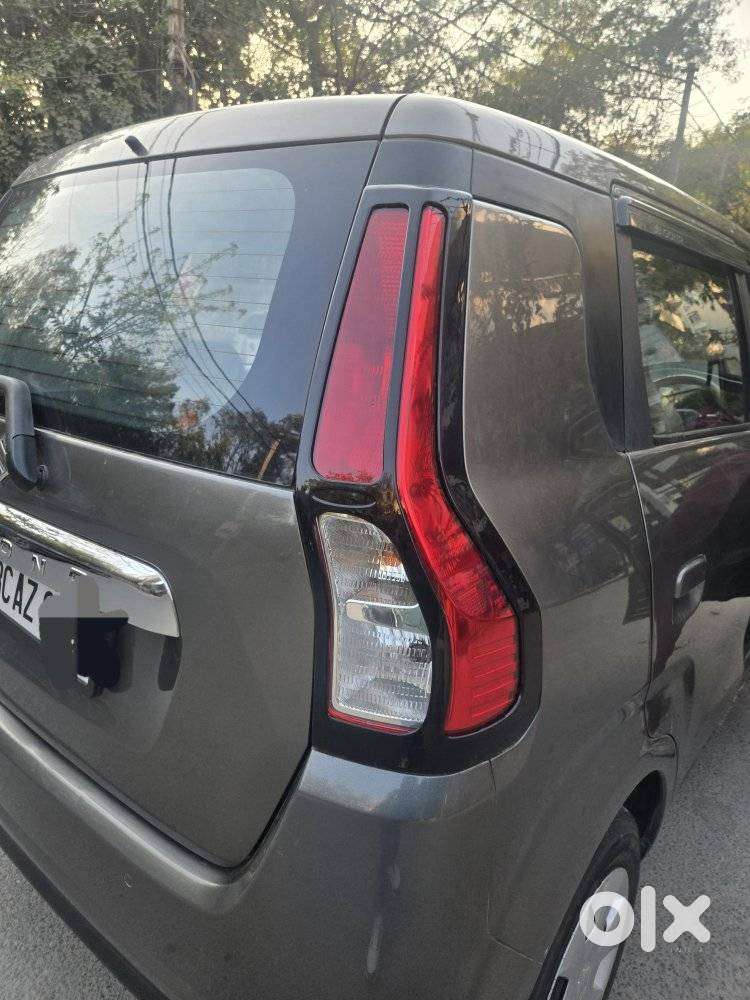 Maruti Suzuki Wagon R Zxi Amt 1.2, 2019, Petrol
