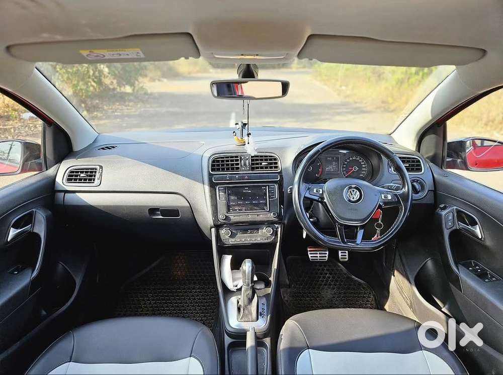 Volkswagen Polo Petrol 2017