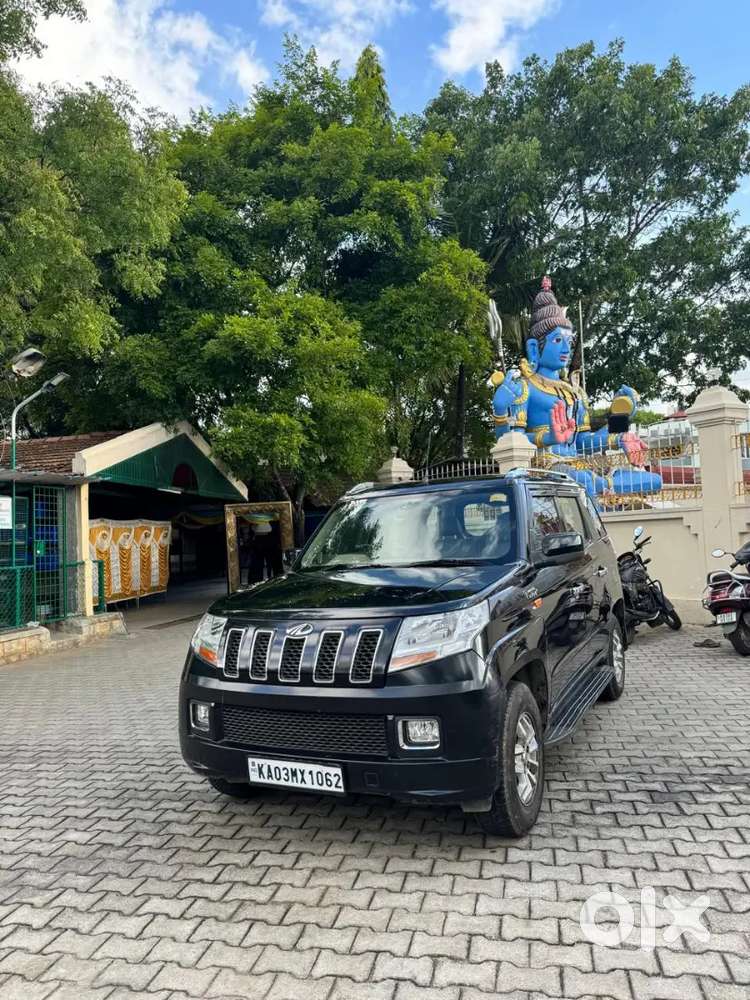 Mahindra Tuv 300 2015 Automatic