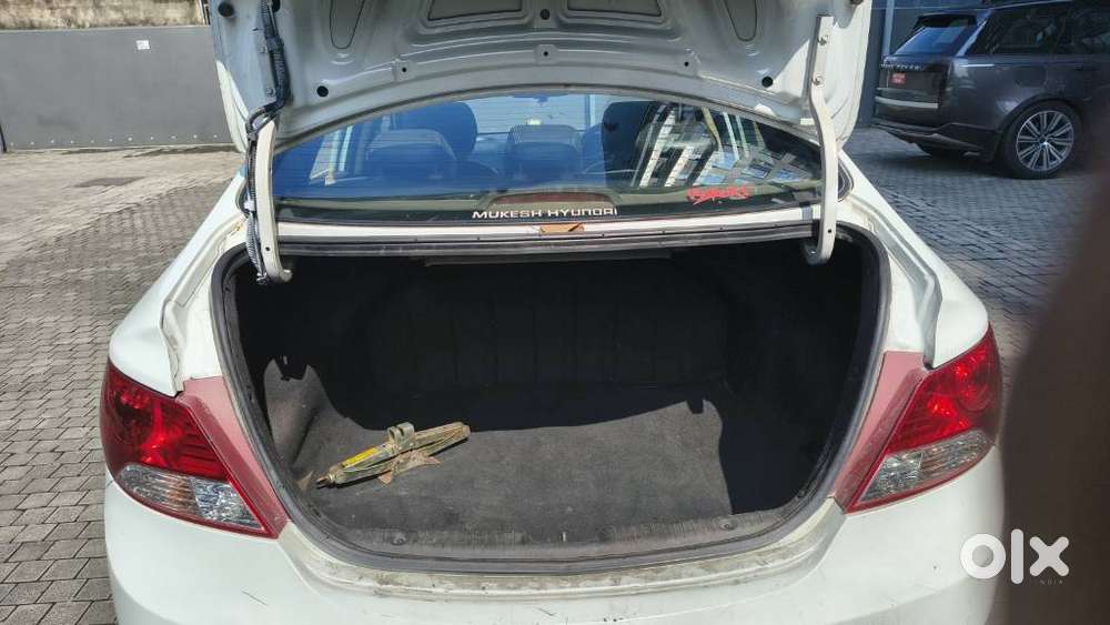 Hyundai Verna Fluidic 1.6 Vtvt Sx, 2013, Diesel