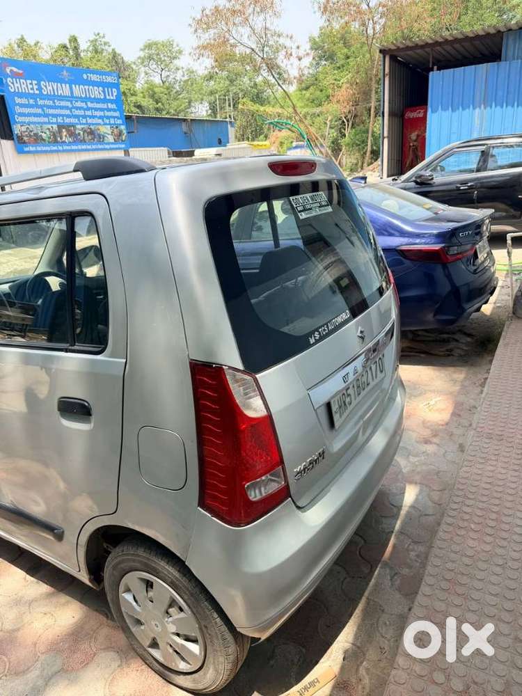 Maruti Suzuki Wagon R Lxi, 2015, Petrol