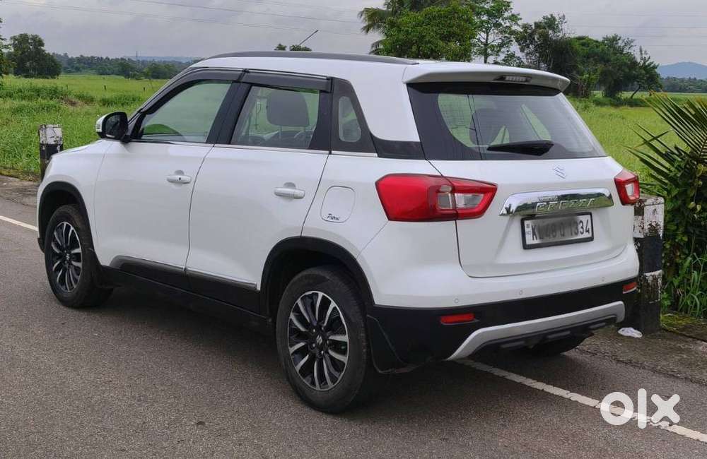 Maruti Suzuki Brezza 1.5 Zxi Plus Smart Hybrid, 2020, Petrol