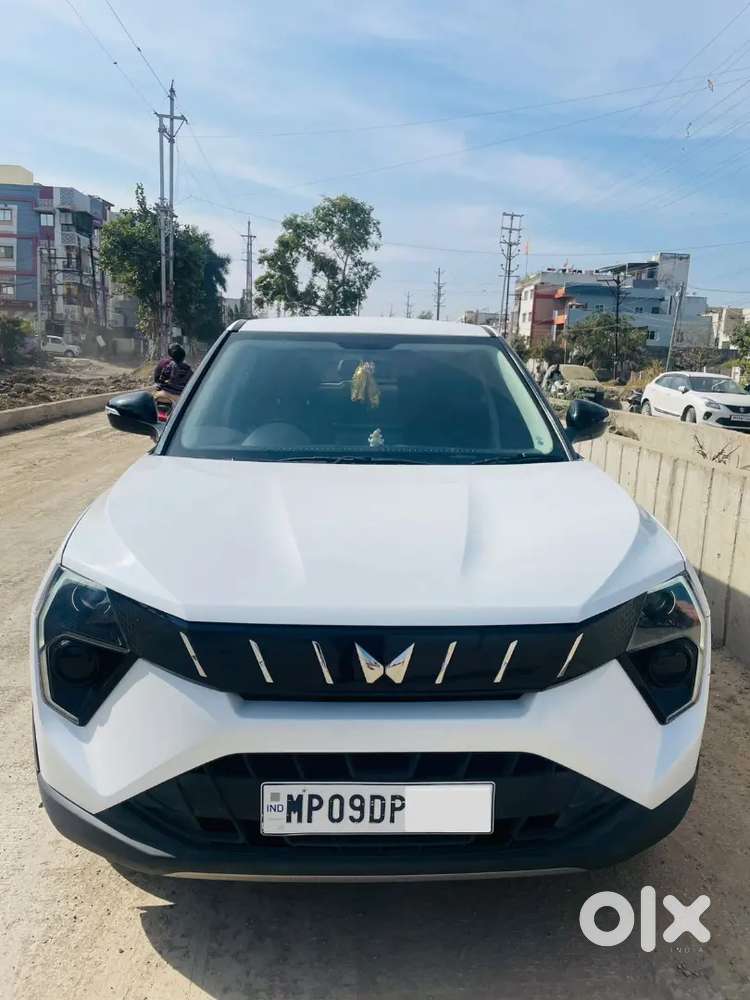 Mahindra Xuv 3x0