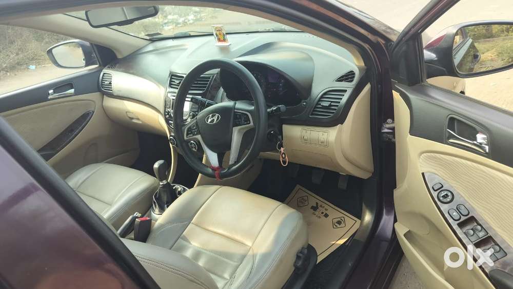 Hyundai Verna Vtvt 1.6 Sx, 2012, Petrol
