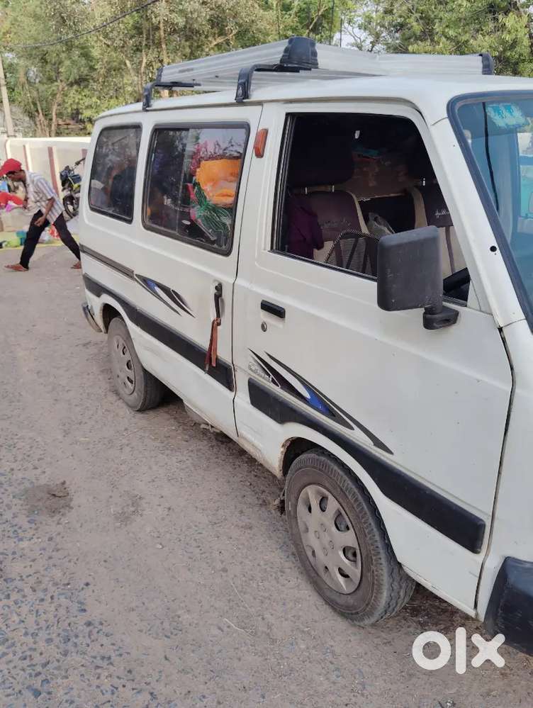 Maruti Suzuki Omni 8 Seater 2010