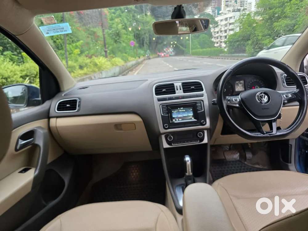 Volkswagen Vento 1.2 Highline Plus At 16 Alloy, 2017, Petrol