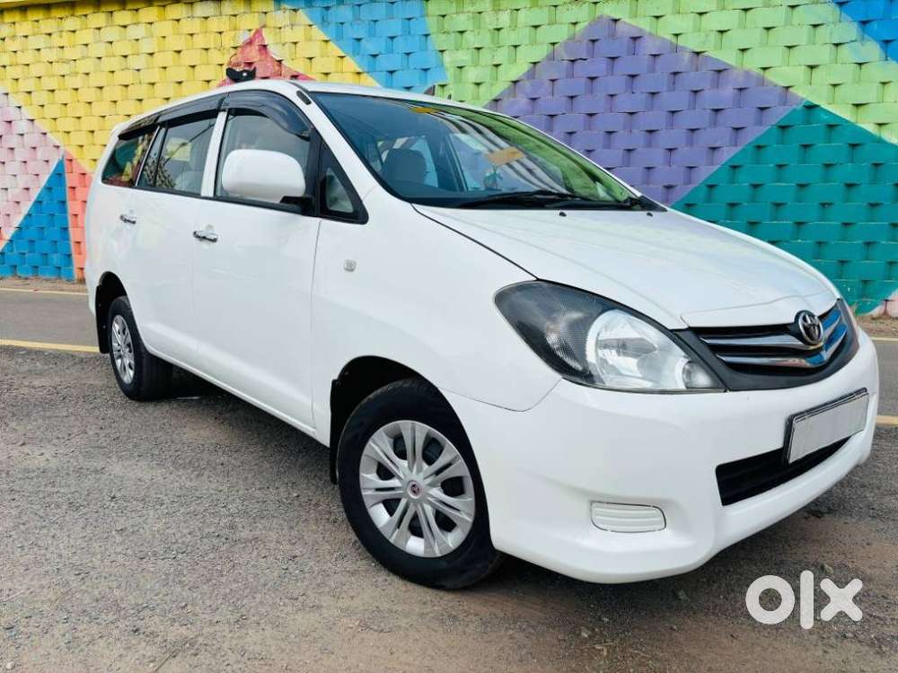 Toyota Innova 2.5 G4 Diesel 7-seater, 2010, Diesel