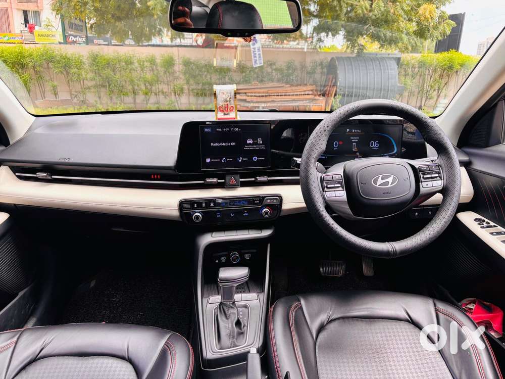 Hyundai Verna 1.5 Sx Ivt, 2024, Petrol