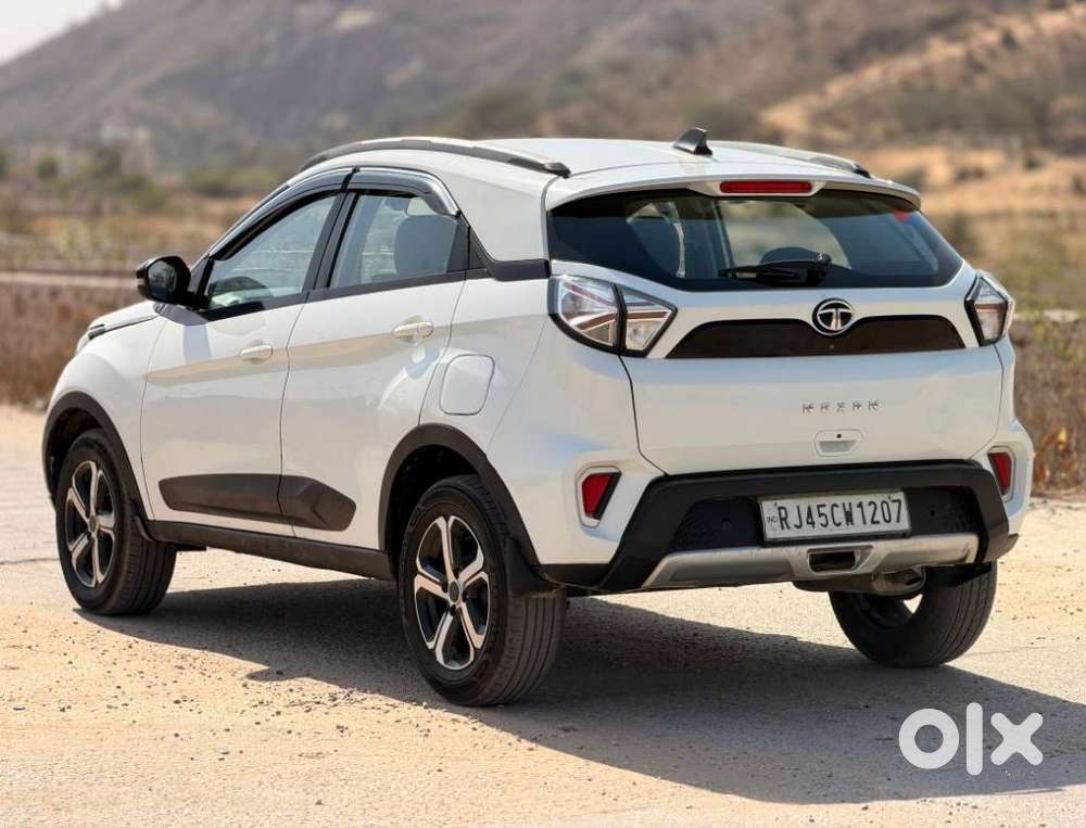 Tata Nexon 1.2 Revotron Xz Plus (s), 2023, Petrol