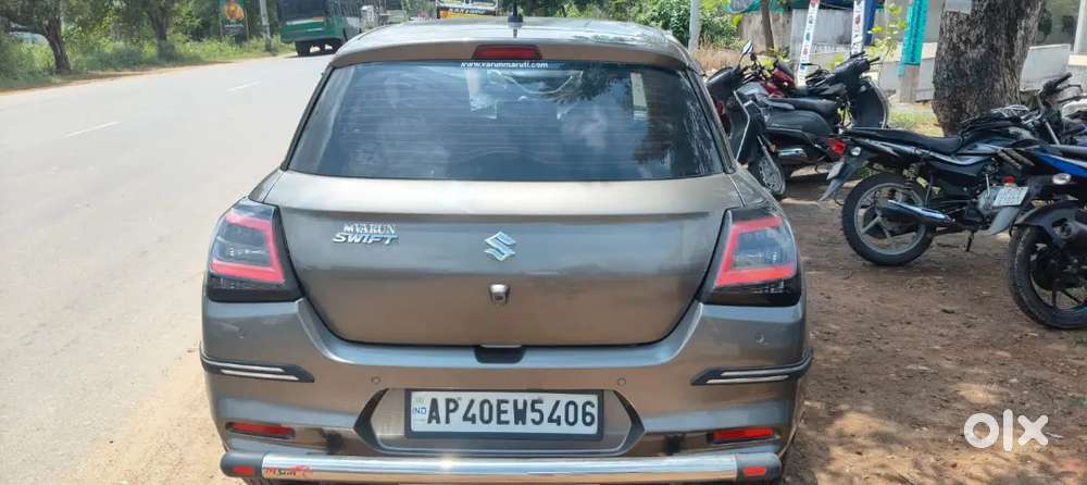 Maruti Suzuki Swift 2024 Petrol Manual