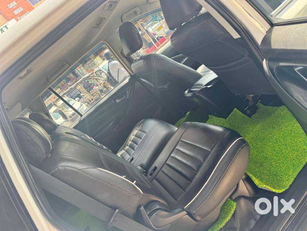 Toyota Innova Crysta 2.4 G Mt, 2019, Diesel