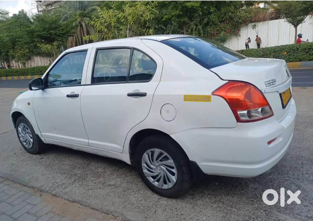 Maruti Swift Dzire 2016 Diesel Tour K.m 74000 Running