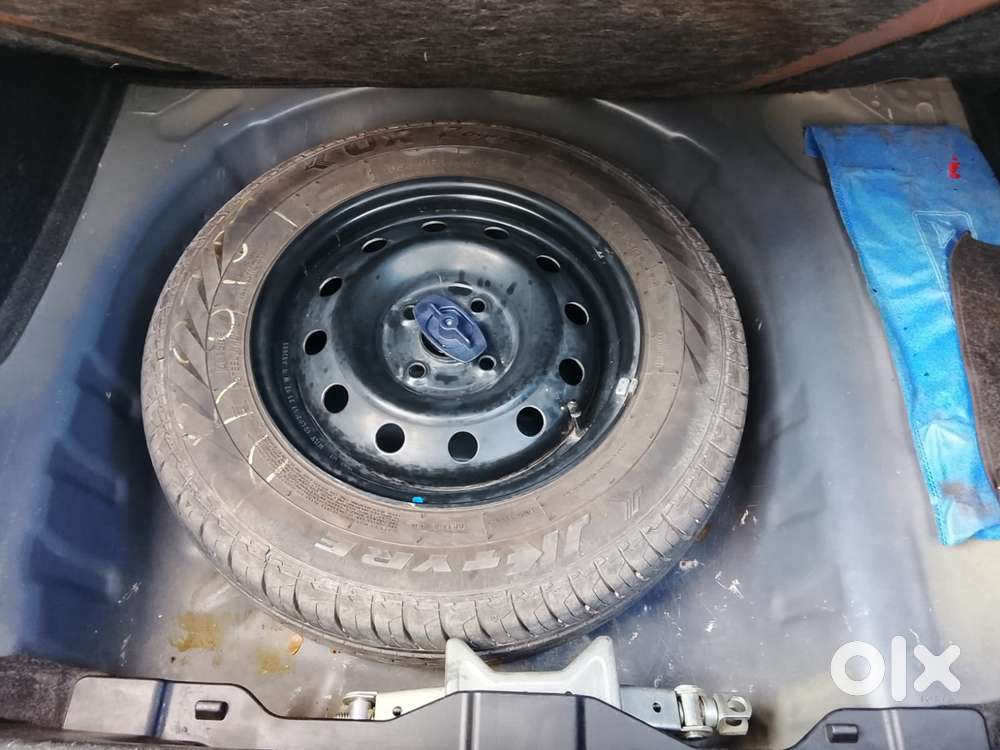 Maruti Suzuki Swift Dzire 1.3 Vxi, 2018, Petrol