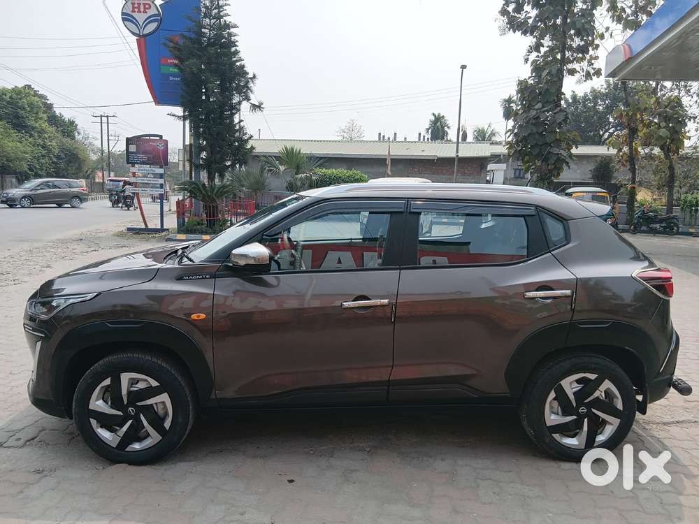Nissan Magnite 1.0 Xv, 2022, Petrol