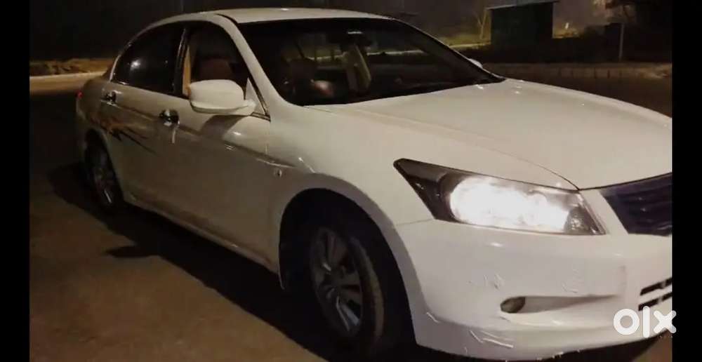 Honda Accord 2010 Cng & Hybrids 60000 Km Driven