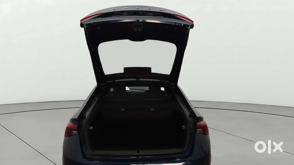 Skoda Octavia 2.0 L K Tsi At, 2023, Petrol