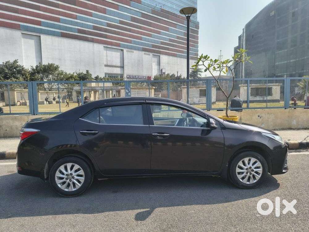 Toyota Corolla Altis G Hv At, 2017, Petrol