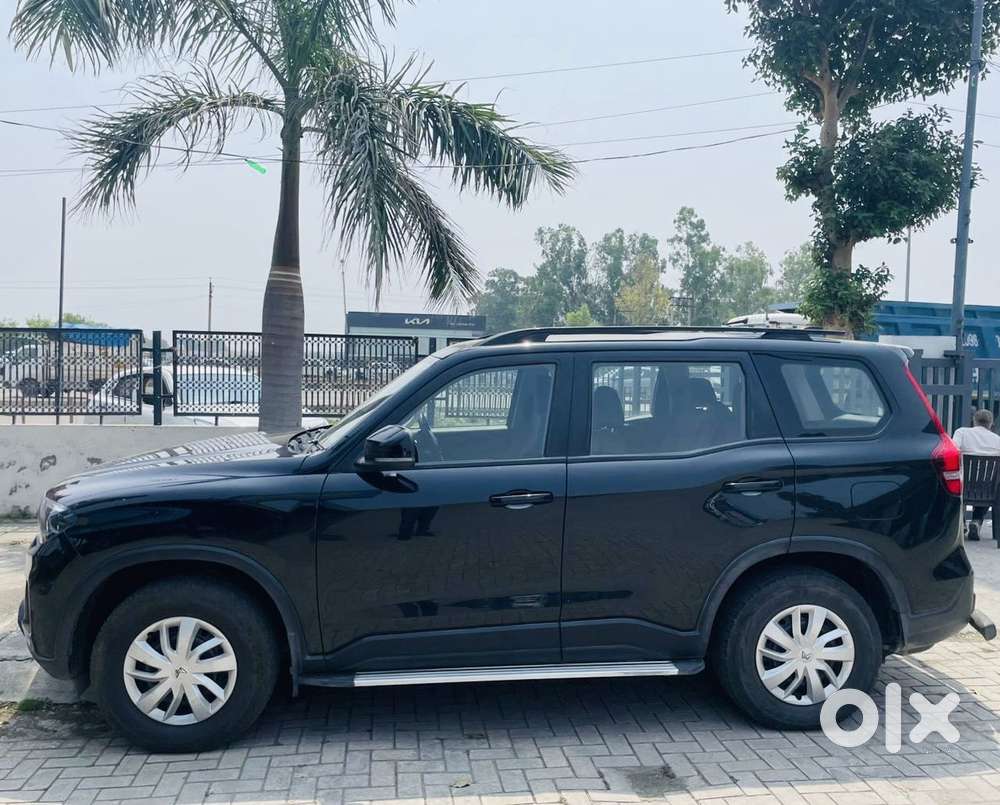 Mahindra Scorpio N Z4 Diesel Mt 2wd 7 Str, 2023, Diesel