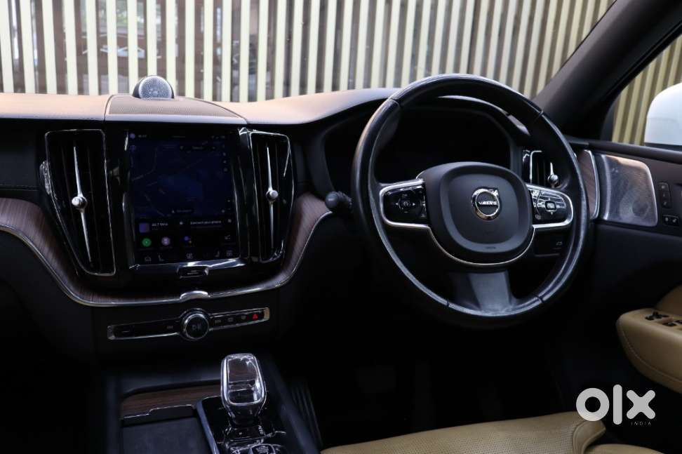 Volvo Xc60 2.0 B5 Ultimate, 2023, Petrol