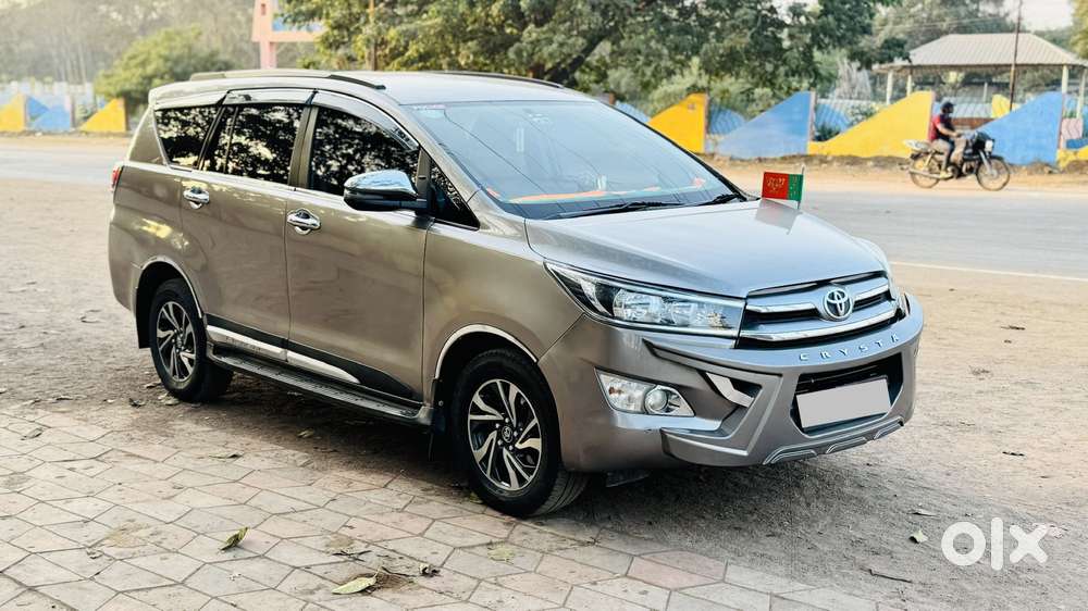 Toyota Innova Crysta 2.4 Gx Limited Edition 8 Str, 2018, Diesel