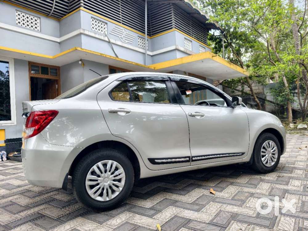 Maruti Suzuki Swift Dzire Vxi Optional, 2019, Petrol