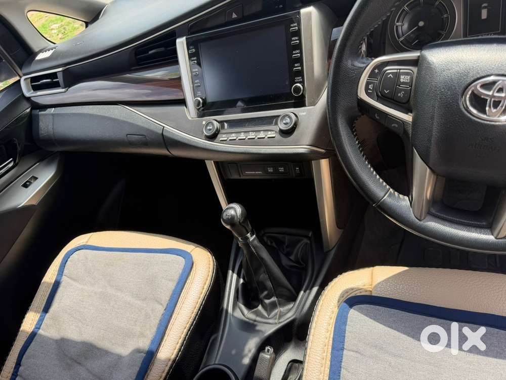 Toyota Innova Crysta