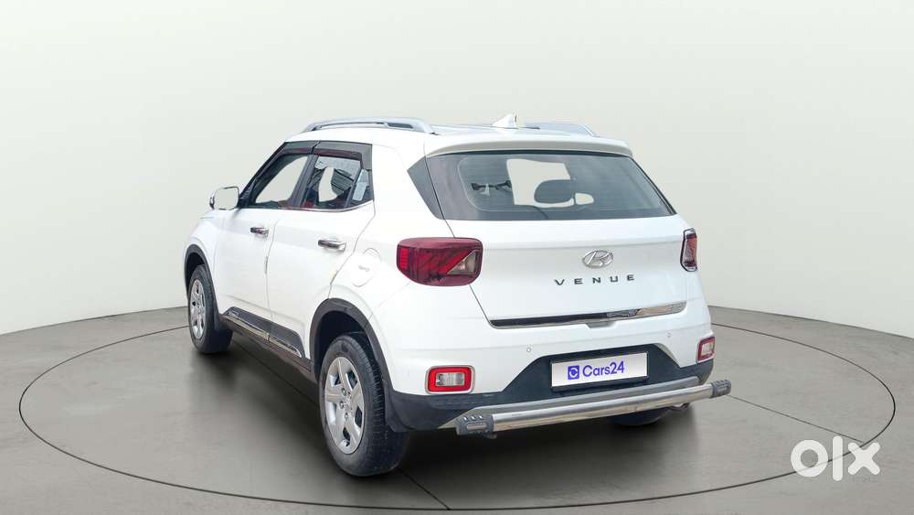 Hyundai Venue S, 2022, Petrol