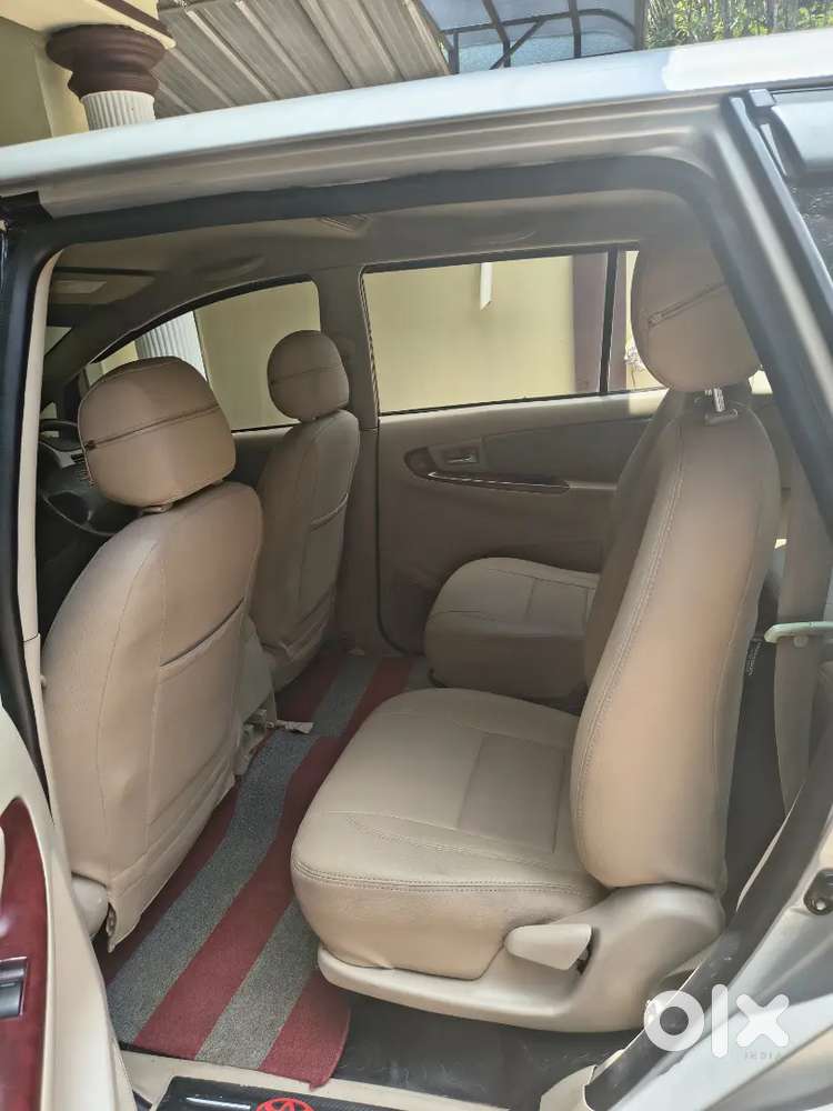 Toyota Innova 2005 2.5 E