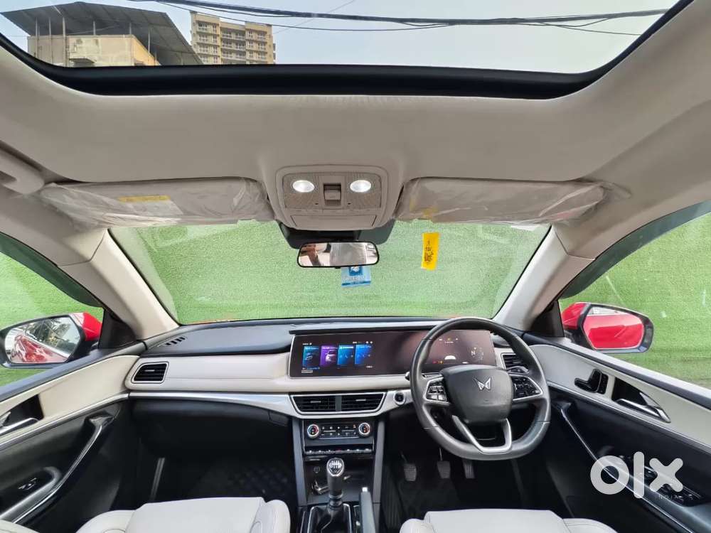 Mahindra Xuv700 2.2 Ax 7 Diesel Mt Str, 2023, Diesel