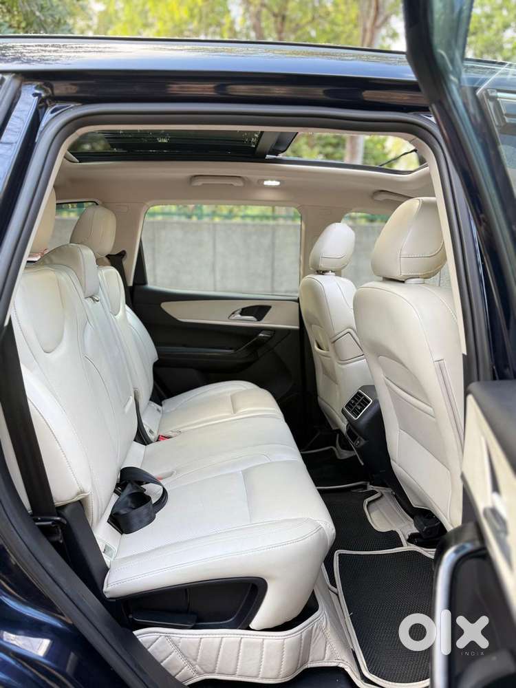 Mahindra Xuv700 2.2 Ax 7 Diesel Mt Str, 2024, Diesel