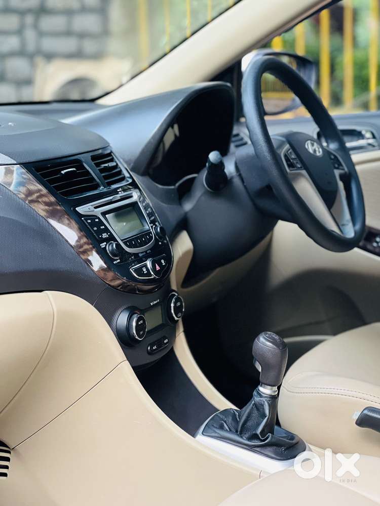 Hyundai Verna 1.6 Ex Vtvt, 2013, Petrol