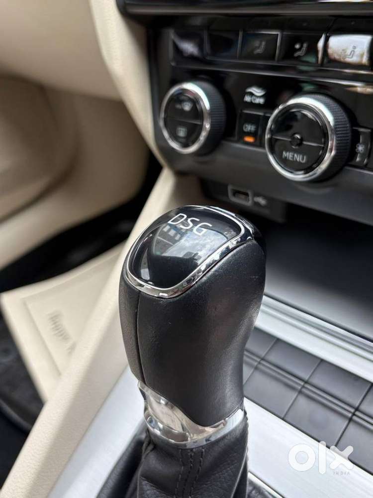 Skoda Octavia 1.8 Tsi At Style, 2018, Petrol