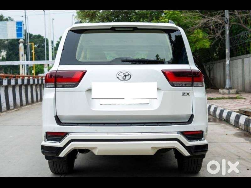 Toyota Land Cruiser 3.3 Zx Diesel, 2023, Diesel