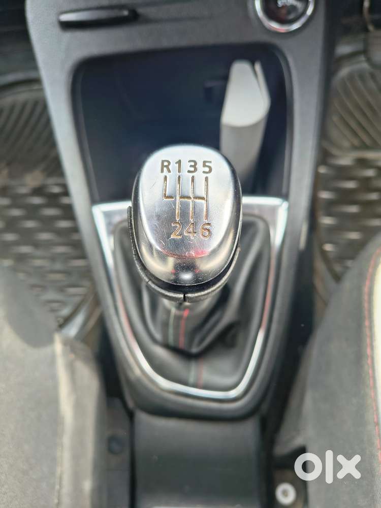 Renault Captur 1.5 Petrol Rxt/1.5 Diesel Rxt, 2019, Diesel