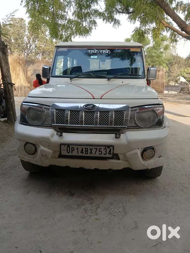 Tractor And Bolero Urgent Sale