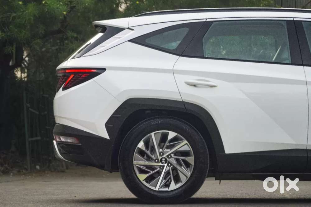 Hyundai Tucson 2.0 Signature Petrol At, 2023, Petrol