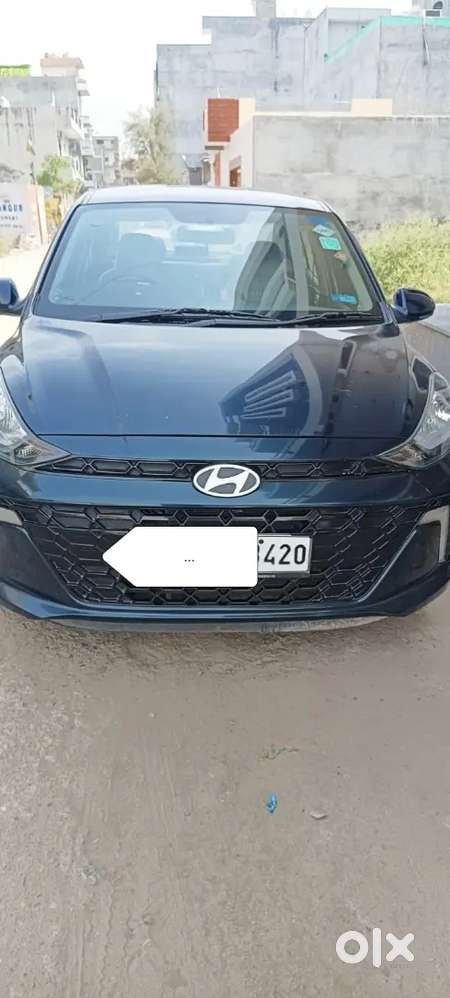 Hyundai Aura Sx Petrol 2023