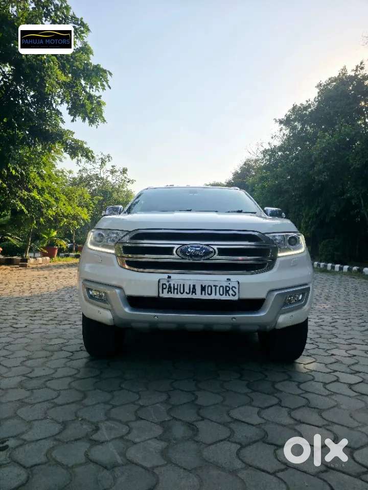 Ford Endeavour 3.2 Titanium At 4x4, 2017, Diesel