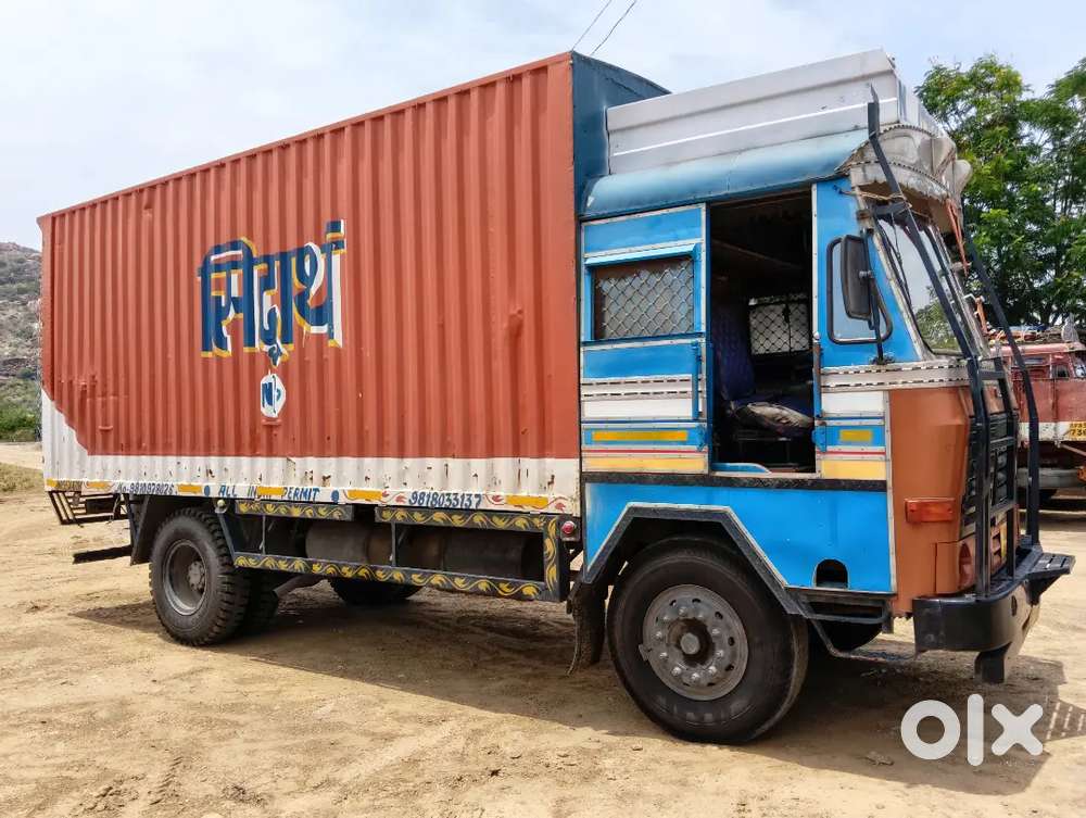 Ashok Leyland Stile 2016 Diesel 115000 Km Driven