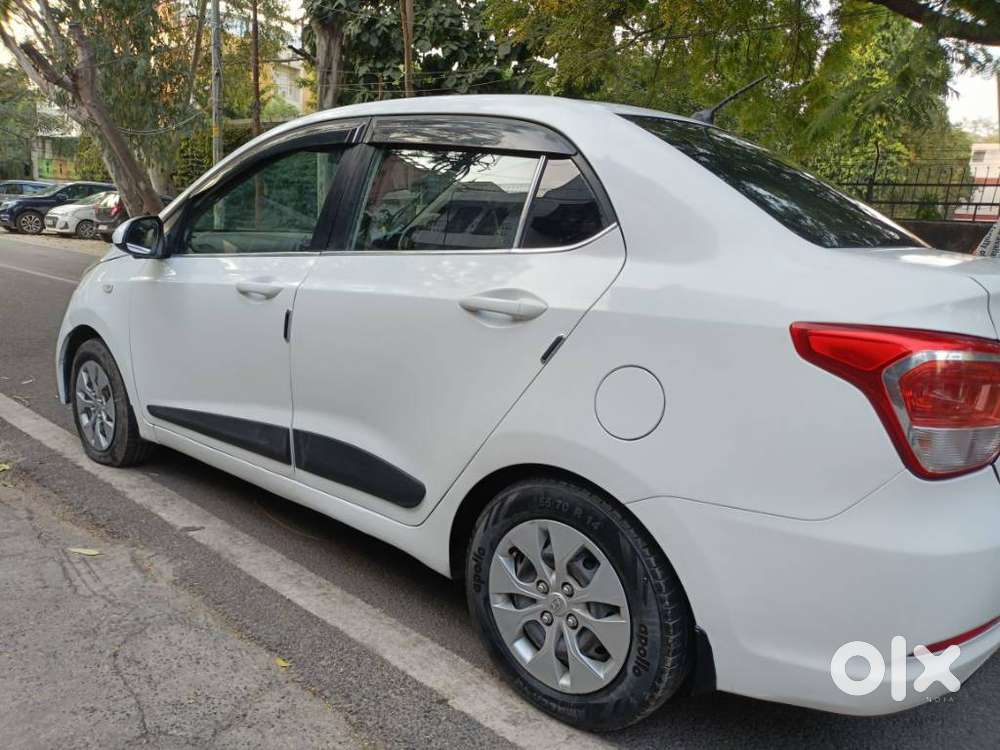 Hyundai Xcent 1.2 S Abs Petrol, 2015, Cng & Hybrids