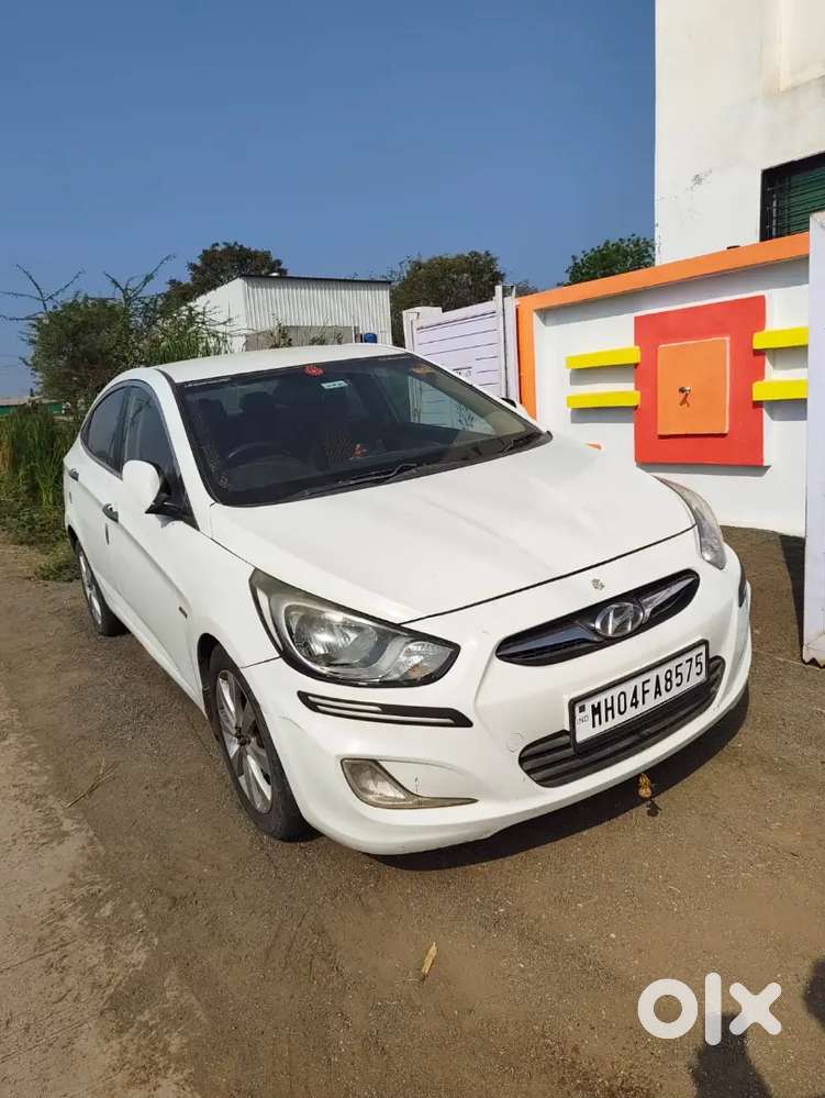 Hyundai Verna Fluidic 1.6 Crdi Sx
