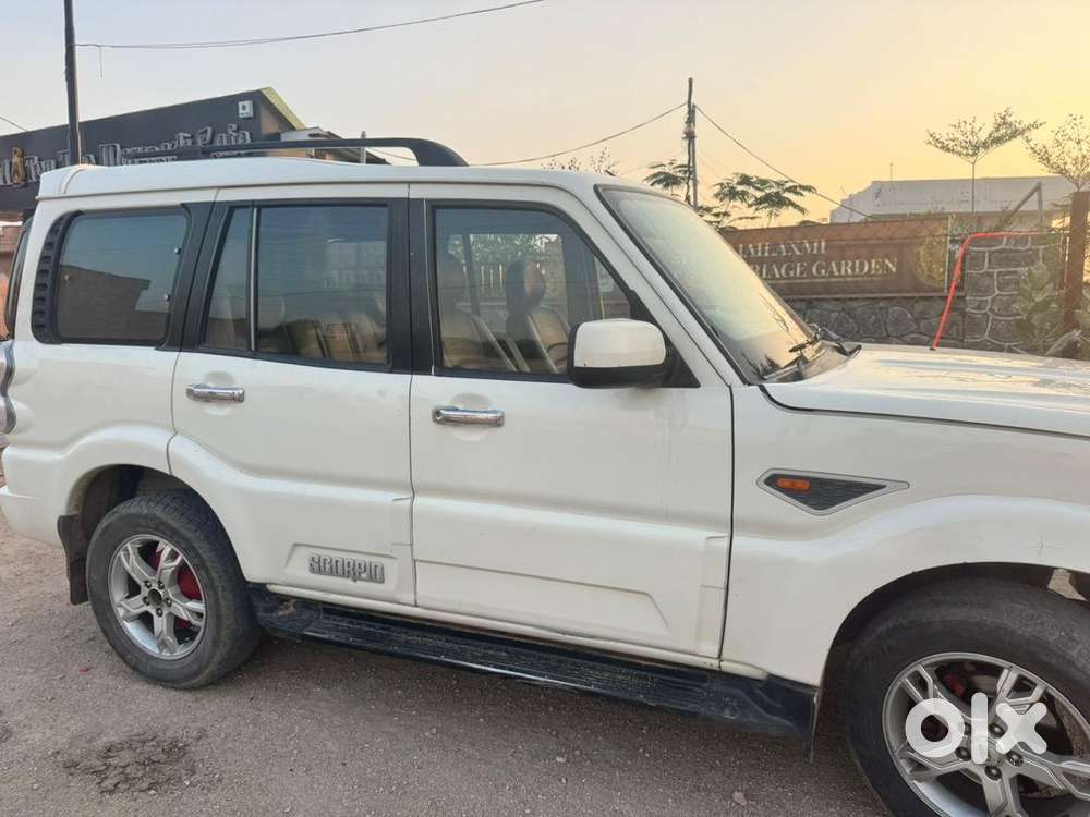 Mahindra Scorpio Classic 2015 Diesel 130000 Km Driven